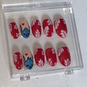 Red and White Leaf Pattern Press-On Nails